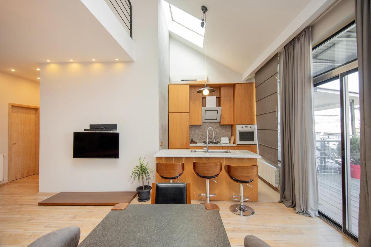 Luxury 4 Bedroom Apartment #1 In The City Center Of Tbiliszi Kültér fotó