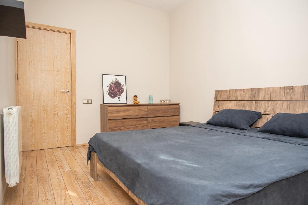 Luxury 4 Bedroom Apartment #1 In The City Center Of Tbiliszi Kültér fotó