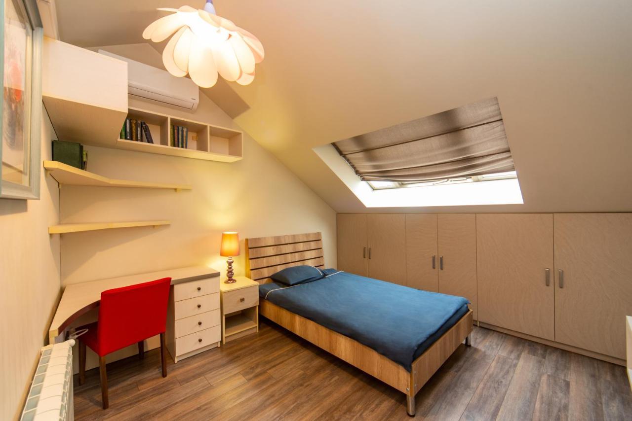 Luxury 4 Bedroom Apartment #1 In The City Center Of Tbiliszi Kültér fotó